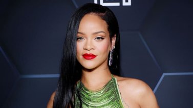 ¿Qué lleva Rihanna al show de medio tiempo del Súper Bowl?