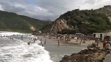 Adolescente muere ahogado en playa de Puerto Cabello Adolescente muere ahogado en playa de Puerto Cabello