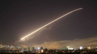 Ataque israelí con misiles deja varios muertos en Damasco