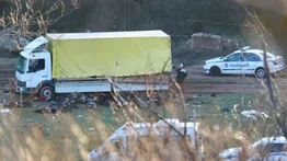 Mueren 18 refugiados afganos en camión abandonado en Bulgaria