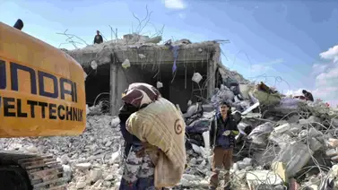 ¡Lamentable! Familia siria rescatada tras terremoto murió en incendio ¡Lamentable! Familia siria rescatada tras terremoto murió en incendio