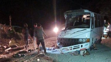 Accidente de autobús con migrantes en Panamá deja al menos 33 muertos