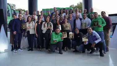 Entregan los primeros Yummy Awards Entregan los primeros Yummy Awards