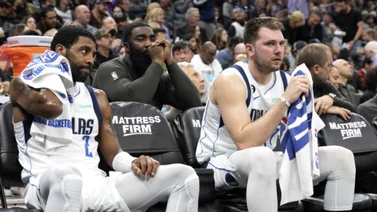 ¡Con sabor amargo! Kyrie Irving debuta en Dallas con derrota
