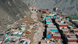 Perú busca todavía a 20 desaparecidos tras los aludes mortales en Arequipa