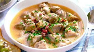 Alcachofas con jamón: plato completo y lleno de nutrientes