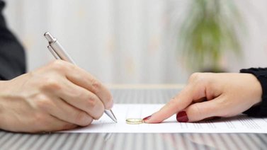 ¿Sabes cómo hacer un divorcio "exprés" en Venezuela?