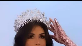 ¡Le entregan la corona! Esta venezolana es reinvindicada como Reina Mundial del Turismo