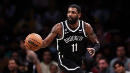 Los Mavericks hacen oficial el fichaje de Kyrie Irving