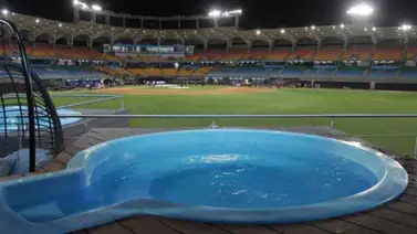 Estos son los jóvenes virales por estrenar el jacuzzi en la Serie del Caribe Estos son los jóvenes virales por estrenar el jacuzzi en la Serie del Caribe
