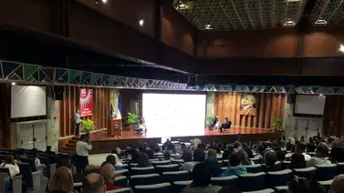 Por la Educación de Calidad… IV Congreso de Innovación, ¡un homenaje a más de 400 docentes! Por la Educación de Calidad… IV Congreso de Innovación, ¡un homenaje a más de 400 docentes!