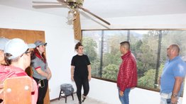 Autoridades hacen seguimiento a viviendas afectadas de las Residencias Los Altos