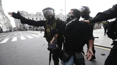 Más de un centenar de periodistas lesionados durante protestas en Perú