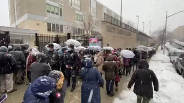 Alcalde de Nueva York solicita ayuda por la afluencia de migrantes Alcalde de Nueva York solicita ayuda por la afluencia de migrantes