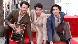 Los Jonas Brothers reciben su estrella de Hollywood