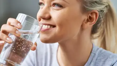 Piel hermosa y sana gracias al agua Piel hermosa y sana gracias al agua