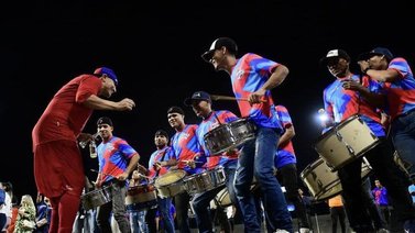 ¡Les molestó la samba! Leones del Caracas introdujo reclamo formal contra Tiburones de La Guaira