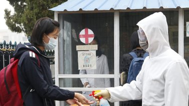 Corea del Norte confina Pyongyang por un "mal respiratorio"