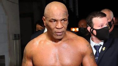 Mujer acusa a Mike Tyson de haberla violado a principios de los 90