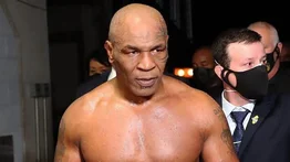 Mujer acusa a Mike Tyson de haberla violado a principios de los 90