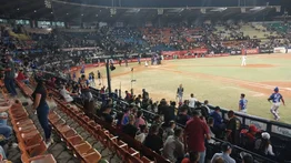 ¿Fueron tantos aficionados? Surge la polémica por la asistencia al primero de la final entre Tiburones y Leones