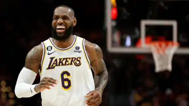 Los Lakers remontan un partidazo de la mano de LeBron James Los Lakers remontan un partidazo de la mano de LeBron James