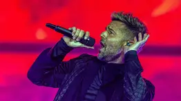 Deniegan orden de protección a sobrino de Ricky Martin contra su tío