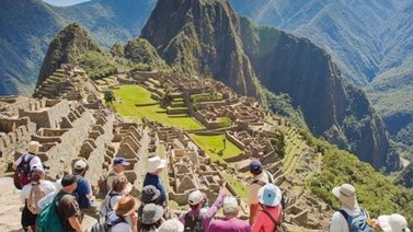 Protestas en Perú: Cierran Machu Picchu por tiempo indefinido