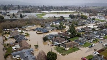 Asciende a 17 la cifra de fallecidos por tormentas en California