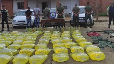 Detenidos tres sargentos de la GNB por contrabando de gasolina