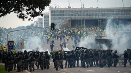 Al menos 1.200 bolsonaristas detenidos en Brasilia