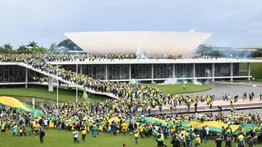 Protestan contra Lula: Bolsonaristas invaden el Congreso brasileño