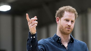 El príncipe Harry reveló cómo perdió su virginidad (+Detalles)