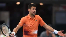¡"Nole" está intratable! Djokovic avanza a las semifinales del torneo de Adelaida
