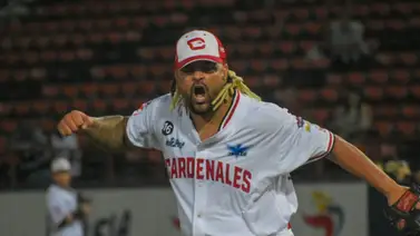 ¡Rumbo a México! El lanzador Williams Pérez firma con los Saraperos de Saltillo ¡Rumbo a México! El lanzador Williams Pérez firma con los Saraperos de Saltillo