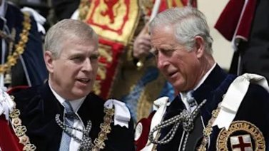 Rey Carlos III destierra de Buckingham al príncipe Andrés