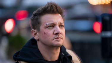 El actor Jeremy Renner, en estado crítico tras sufrir un accidente