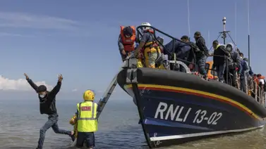 Más de 45 mil migrantes llegaron a Reino Unido por el Canal de la Mancha Más de 45 mil migrantes llegaron a Reino Unido por el Canal de la Mancha