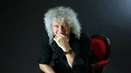 El guitarrista Brian May recibe el título de "caballero"