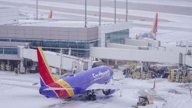 Tormenta Elliot hace colapsar aerolínea Southwest en EEUU