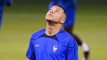 Francia se queja por bullying hacia Mbappé