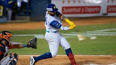¡Golpe de timón en Valencia! Renato Núñez liquidó a Caribes con estacazo de tres carreras ¡Golpe de timón en Valencia! Renato Núñez liquidó a Caribes con estacazo de tres carreras