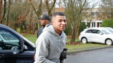 Mbappé vuelve a los entrenamientos del PSG después de perder la final del Mundial