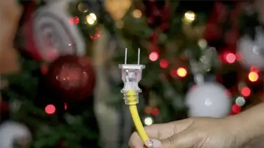 Consejos para evitar incendios con las luces navideñas Consejos para evitar incendios con las luces navideñas