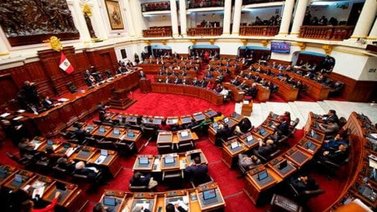 Congreso de Perú rechaza adelantar elecciones para este mes