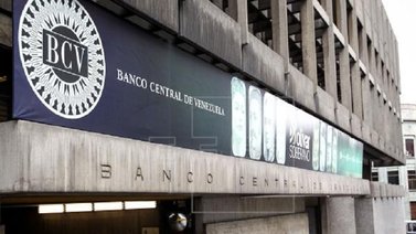 BCV convoca a subasta de divisas para contener escalada del dólar