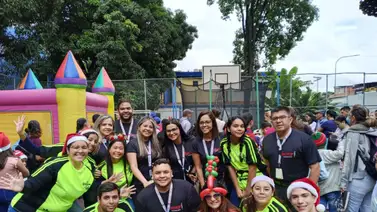 Bancrecer regala sonrisas a niños en el Hospital Pérez Carreño Bancrecer regala sonrisas a niños en el Hospital Pérez Carreño