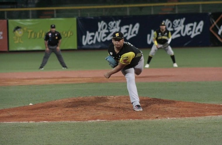 ¡Se cayeron a palos y no nos invitaron! El Magallanes venció a Caribes en fiesta de batazos ¡Se cayeron a palos y no nos invitaron! El Magallanes venció a Caribes en fiesta de batazos