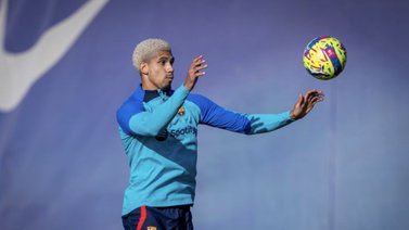 Christensen y Araujo ya entrenan con el Barcelona después del Mundial