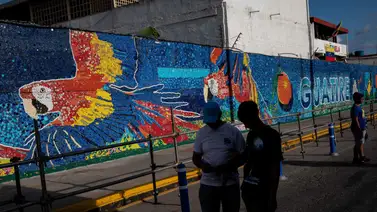 Por está razón el mural de tapas plásticas no ha sido certificado para Récord Guinness Por está razón el mural de tapas plásticas no ha sido certificado para Récord Guinness